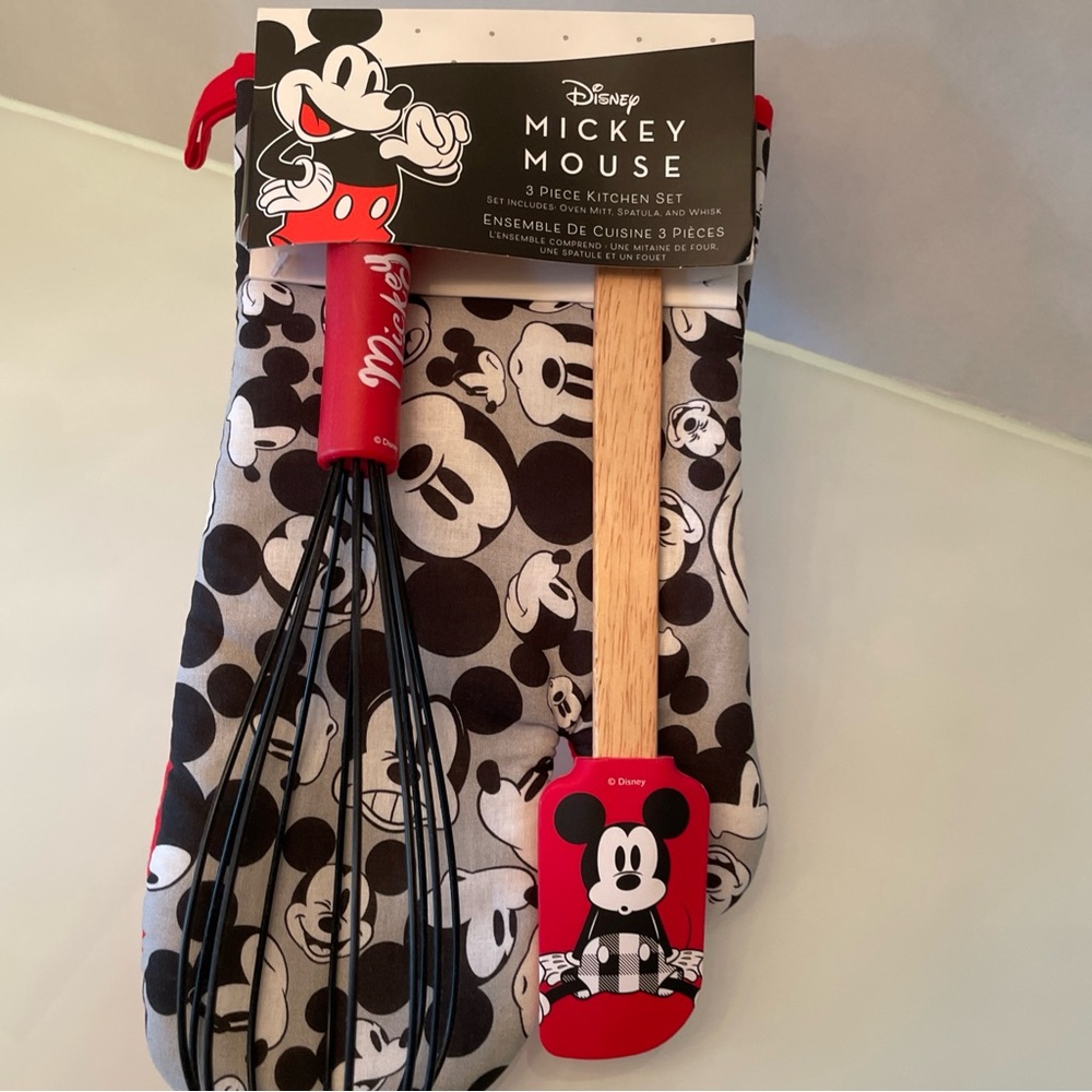 Disney Red Mickey Mouse Oven Mitt with and whisk